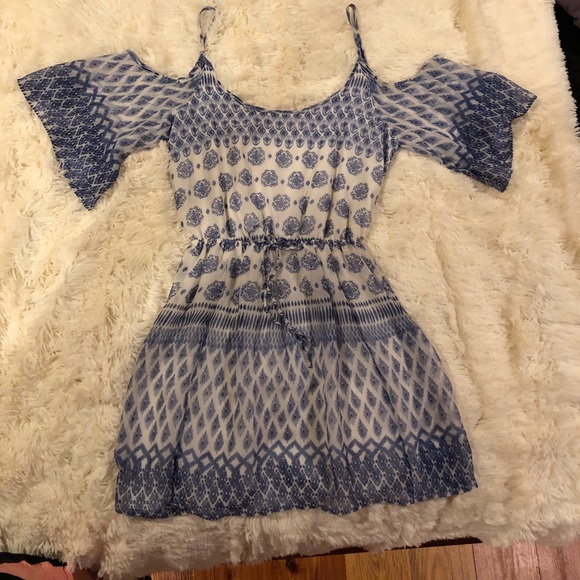 Hollister Dresses & Skirts - Hollister Spaghetti Strap Blue & White Dress
